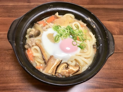 豚汁の残りで味噌煮込みうどん！！